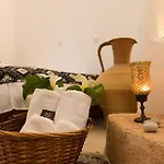 Mascot Garden 3* Rhodes City