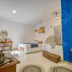 Mascot Garden Bed & Breakfast Rhodes City