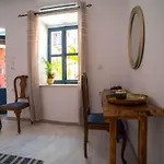 Mascot Garden Bed & Breakfast 3*