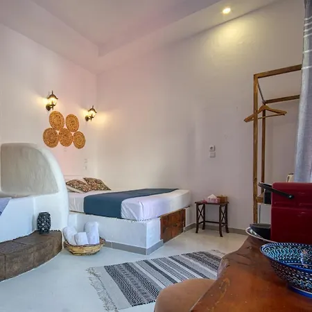 Mascot Garden Bed & Breakfast Rhodes City