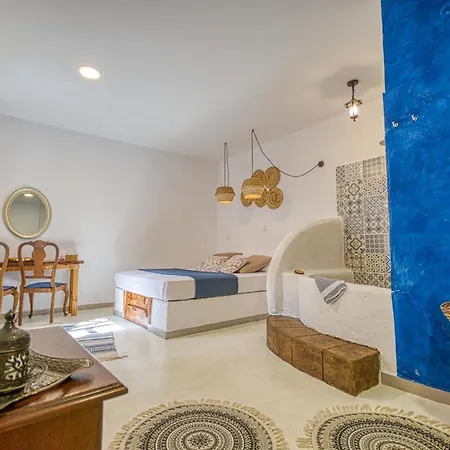 Mascot Garden Bed & Breakfast Rhodes City