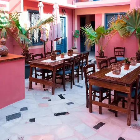 Mascot Garden فندق مبيت وإفطار Rhodes City