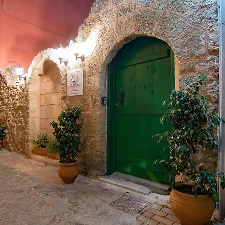 Mascot Garden Bed & Breakfast Rhodes City