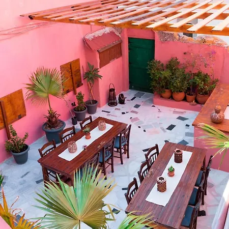 Mascot Garden Bed & Breakfast Rhodes City